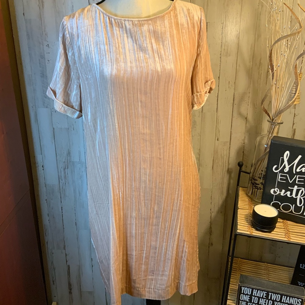 Garnet Hill rose velvet dress with pockets. Size 10